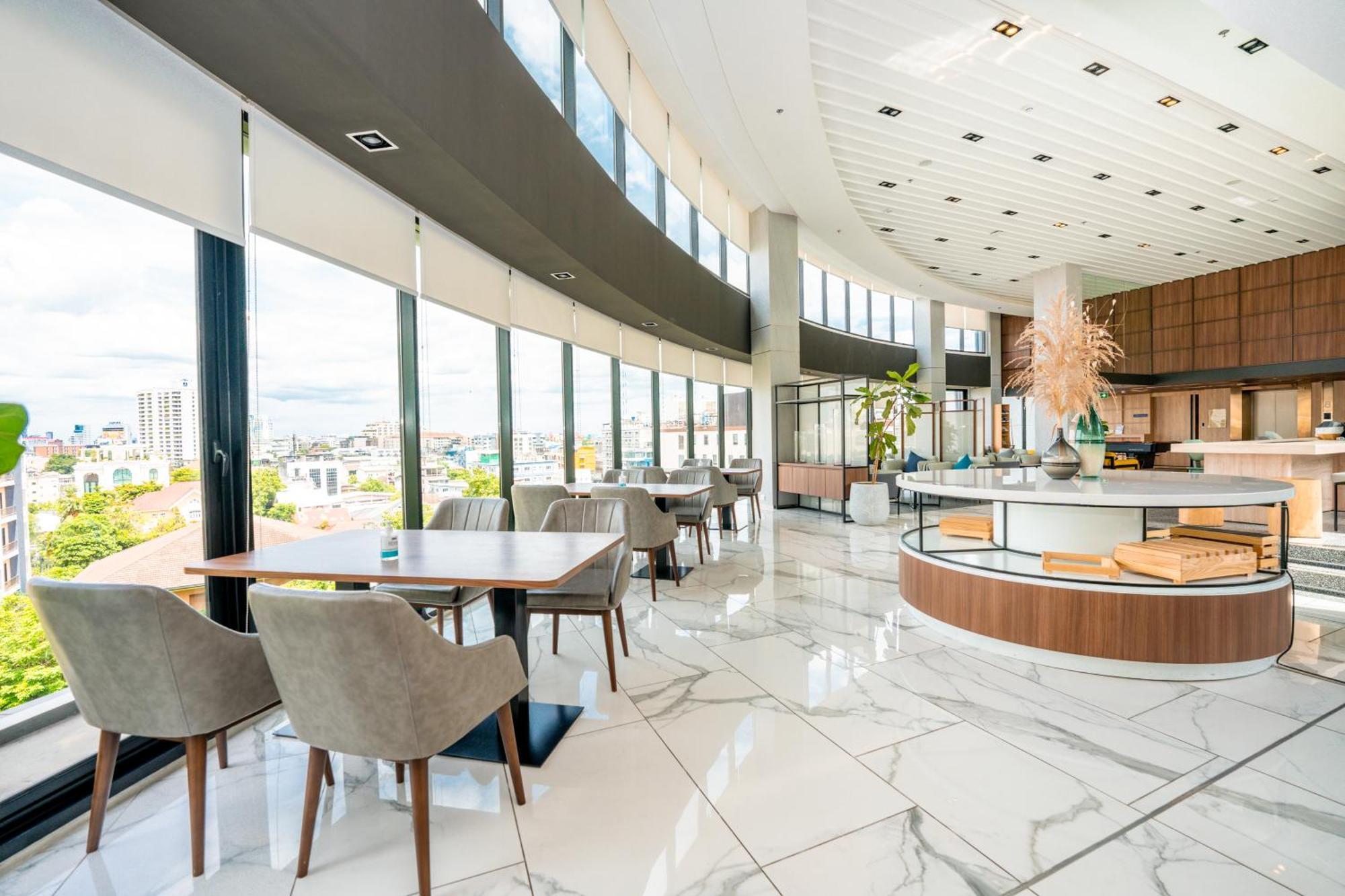 Amanta Hotel & Residence Sathorn Bangkok Esterno foto